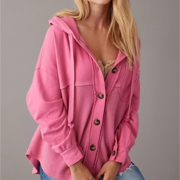 American Eagle Outfitters Tops - American Eagle Pink Big Hug Hooded Waffle Shacket